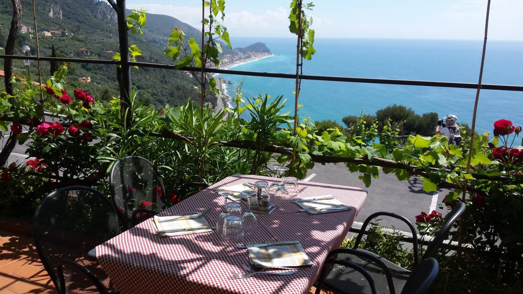 Hotel La Gioiosa Finale Ligure Eksteriør bilde